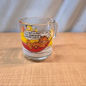 Garfield and Odie Cartoon Vintage 1970s MCM McDonald's Glass Mug‎ Cup Jim Davis